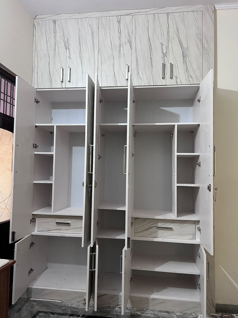 Carrara marble wardrobe internal organizers